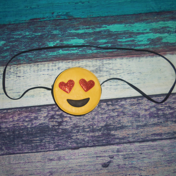 Emoji Smiley Face Crossbody Purse - Picture 2 of 7